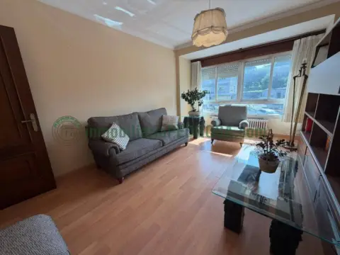 Piso en A Seca-Os Salgueriños