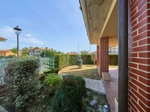 Casa en Iruña de Oca - Iruña Oka