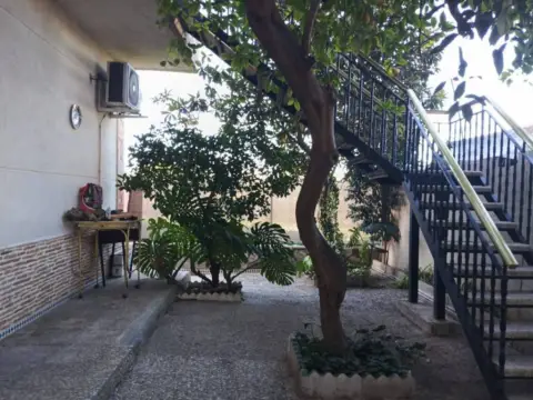 Casa rústica en San Benito-Patiño