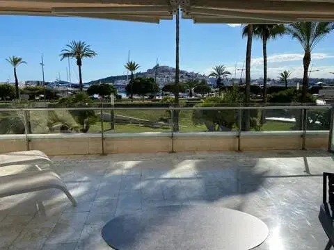 Piso en Passeig de Joan Carles I