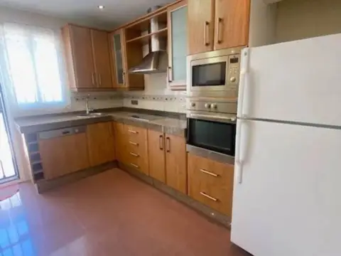 Casa adosada en Tomares