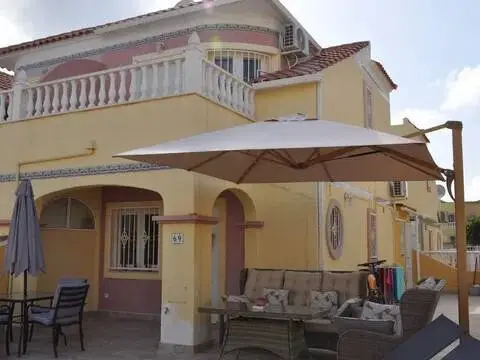 Casa en calle Pl B-2 Villapiedra, 3