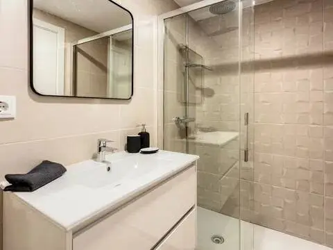 Casa adosada en La Puebla de Alfindén