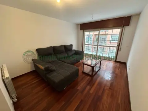 Piso en O Burgo-Campus Universitario