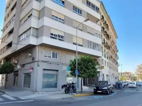 Garaje en calle Avinguda de Vicent Blasco Ibanez, 3
