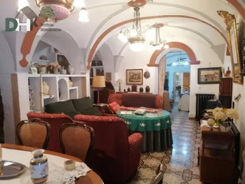 Casa en Alcuéscar