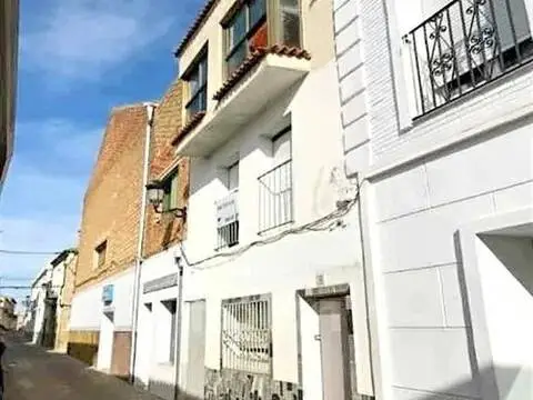 Casa adosada en Calera y Chozas