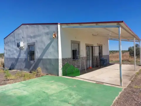 Chalet en Montijo