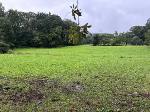 Terreno en calle La Dehesa, 5
