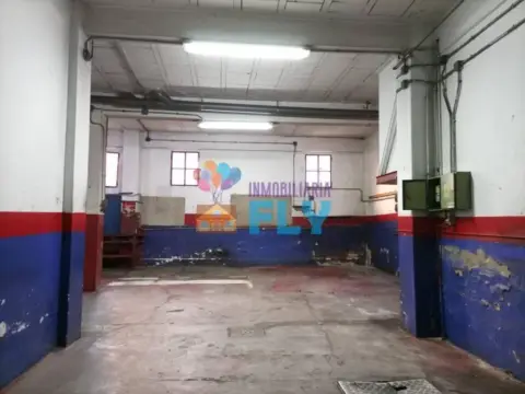 Local comercial en Universidad