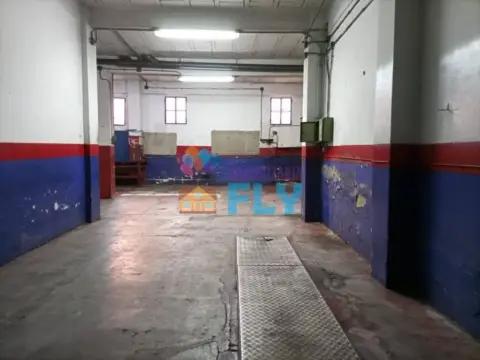 Local comercial en Universidad