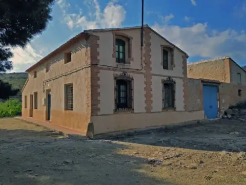 Casa rústica en Totana