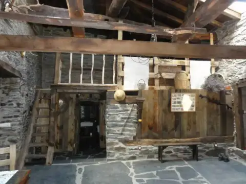 Chalet en Villanueva de Oscos