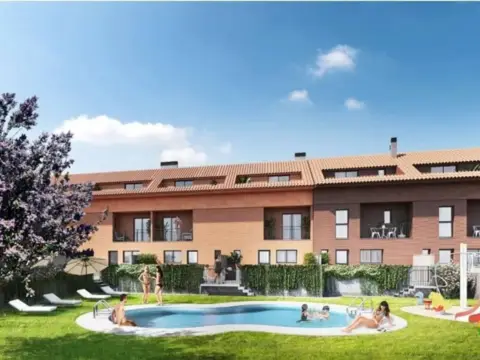 Casa adosada en calle Mayor