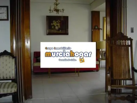 Piso en La Catedral