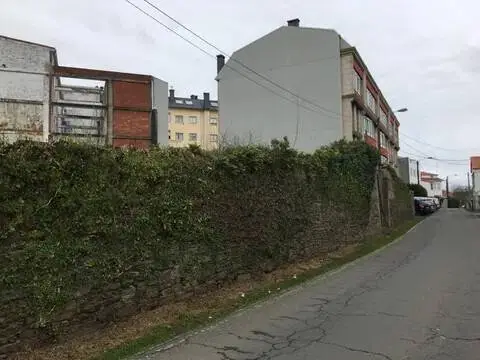 Terreno en calle de Miguel de Cervantes