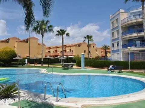 Piso en Dehesa de Campoamor-Aguamarina