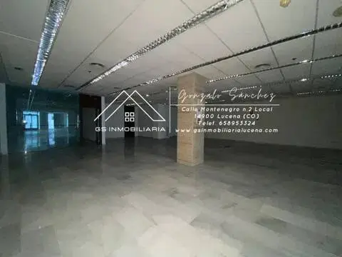 Local comercial en Cabra