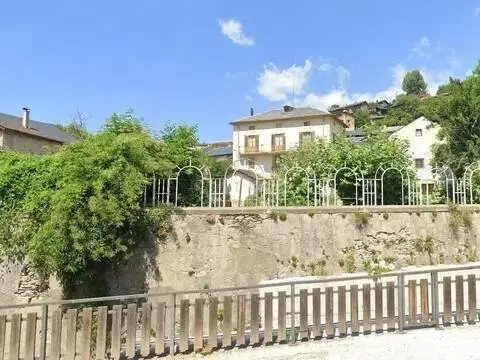 Casa rústica en Ger