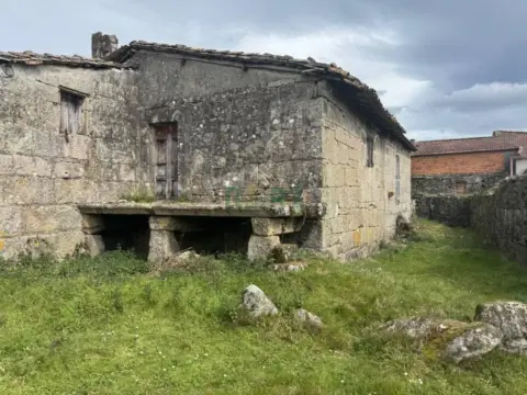 Casa en Nogueira de Ramuín