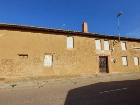 Casa rústica en Carretera Valderas