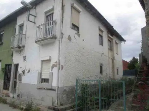 Chalet en Villadepalos