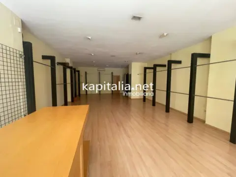 Local comercial en Ensanche
