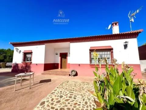Casa rústica en Almodóvar del Río