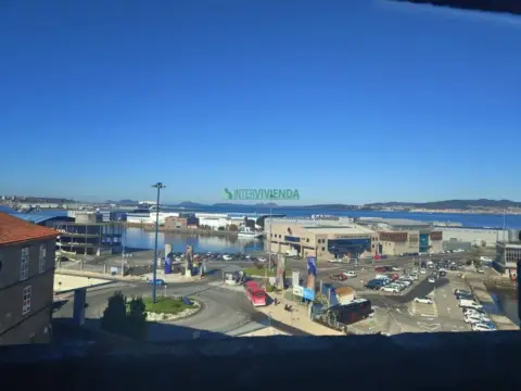 Oficina en Casco Vello