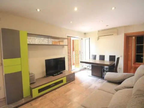 Piso en Coll Favà-Can Magí