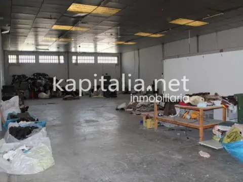 Nave industrial en Ontinyent
