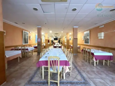 Local comercial en Villa de Mazarrón