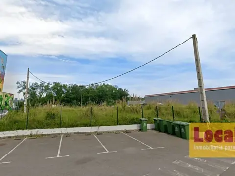 Terreno en calle Pedrero