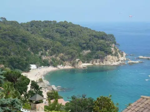 Casa en Canyelles-La Montgoda