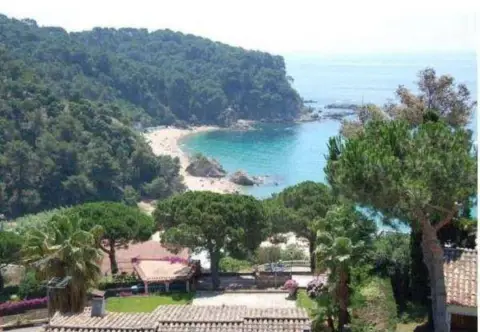 Casa en Canyelles-La Montgoda