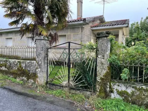Casa en San Cristovo de Cea