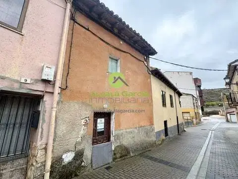 Casa adosada en Osma