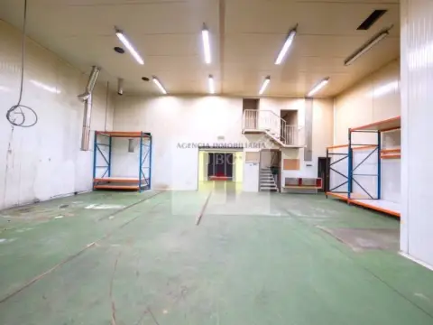 Nave industrial en Centro-Zona Alta
