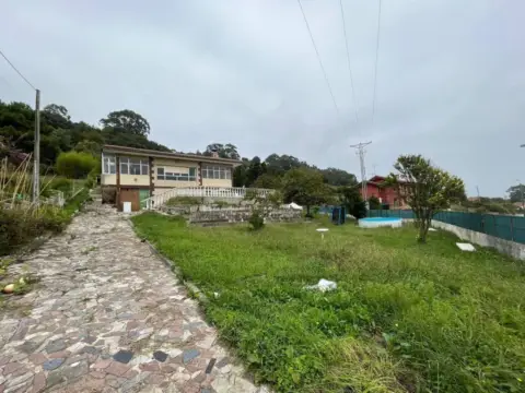 Chalet en Arnuero