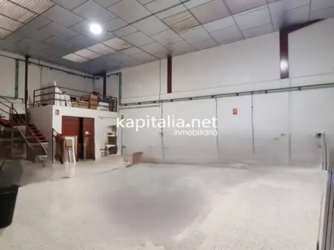 Nave industrial en Sant Josep-Zona de l'Hospital