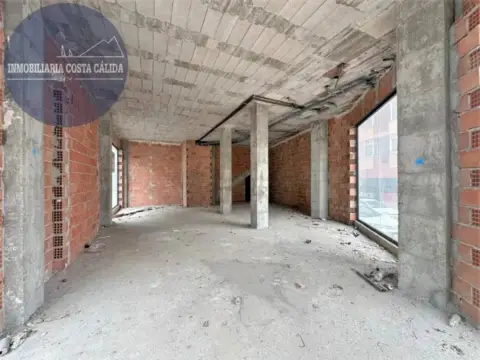 Local comercial en Avenida de Europa