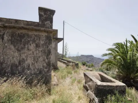 Casa rústica en Laguna de Santiago
