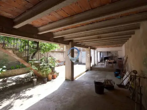 Casa adosada en La Canyera