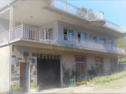 Casa rústica en A Rua (Irixo, O)