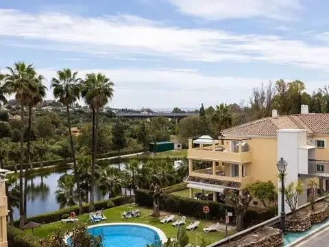 Piso en Avenida de Tomás Pascual