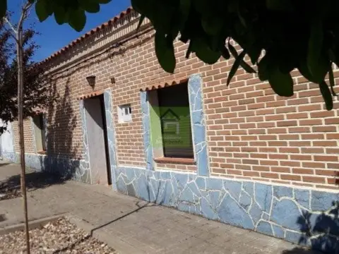 Casa rústica en Cubillos