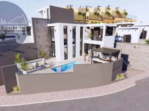 Chalet en calle Collados Zieschang