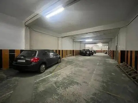 Local comercial en Porta Nova