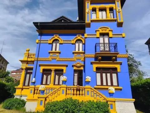 Chalet en calle de la Colegiata