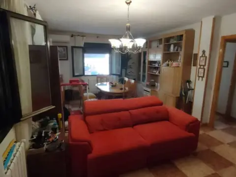 Chalet en Barajas de Melo